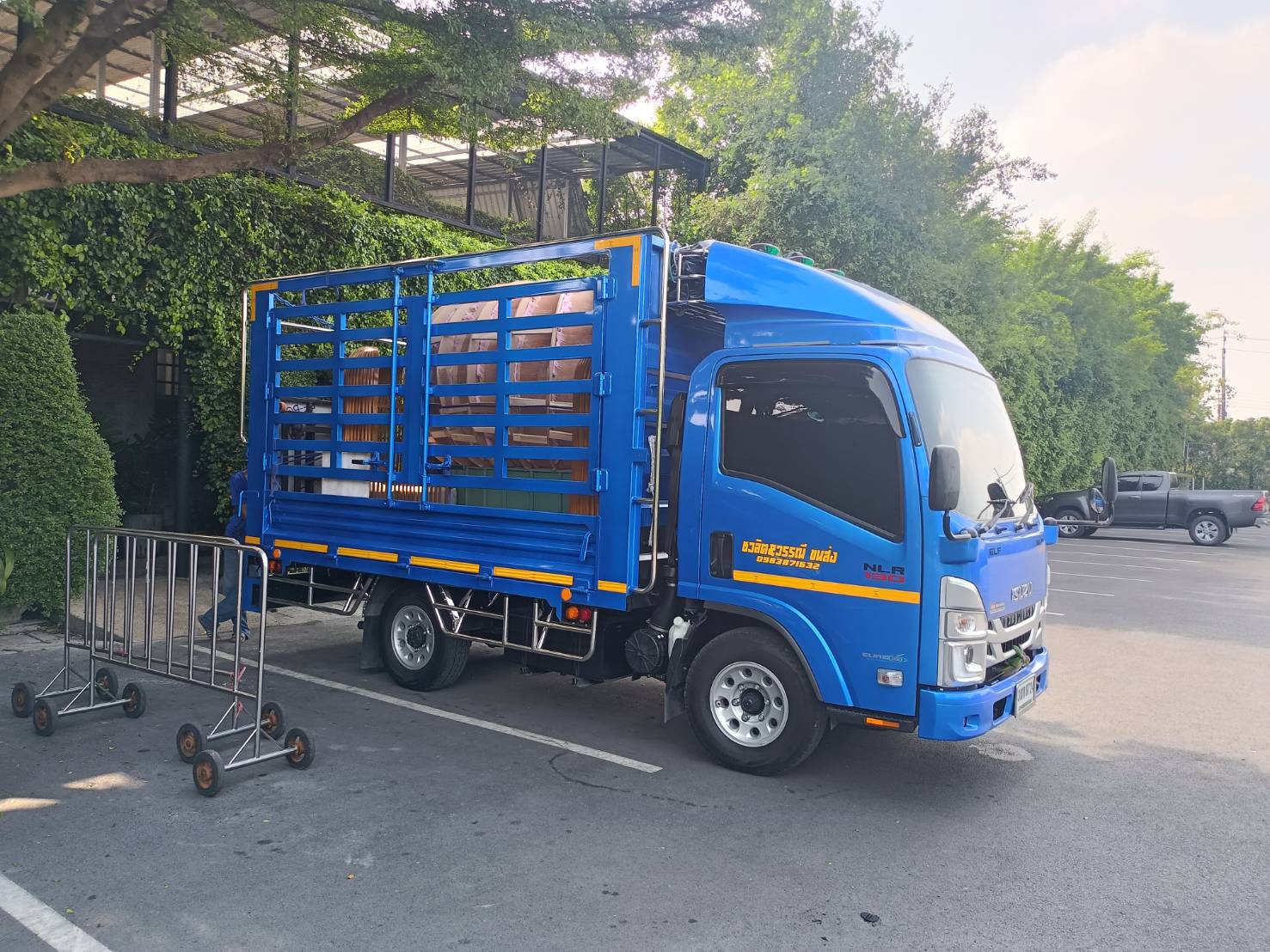 24 - https://ชวลิตขนส่งทั่วไป.com | ชวลิตบริการรถรับจ้างขนส่ง - ให้บริการรถรับจ้าง รถกระบะรับจ้าง รถกระบะรับจ้างขนของ ย้ายห้อง ย้ายบ้าน ย้ายออฟฟิศ ขนส่งสัตว์เลี้ยง ขนมอเตอร์ไซค์